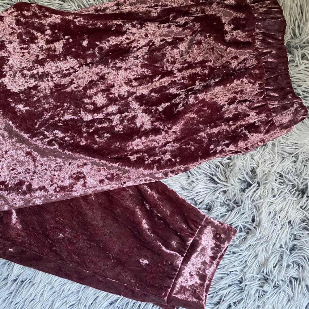 Velvet joggers - Picture 2 of 2